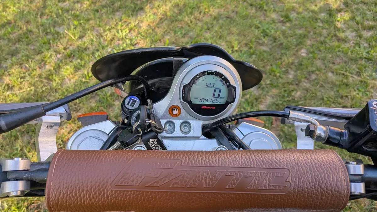 Fantic Motor Caballero 500 Scrambler Deluxe (2021 - 23) (7)