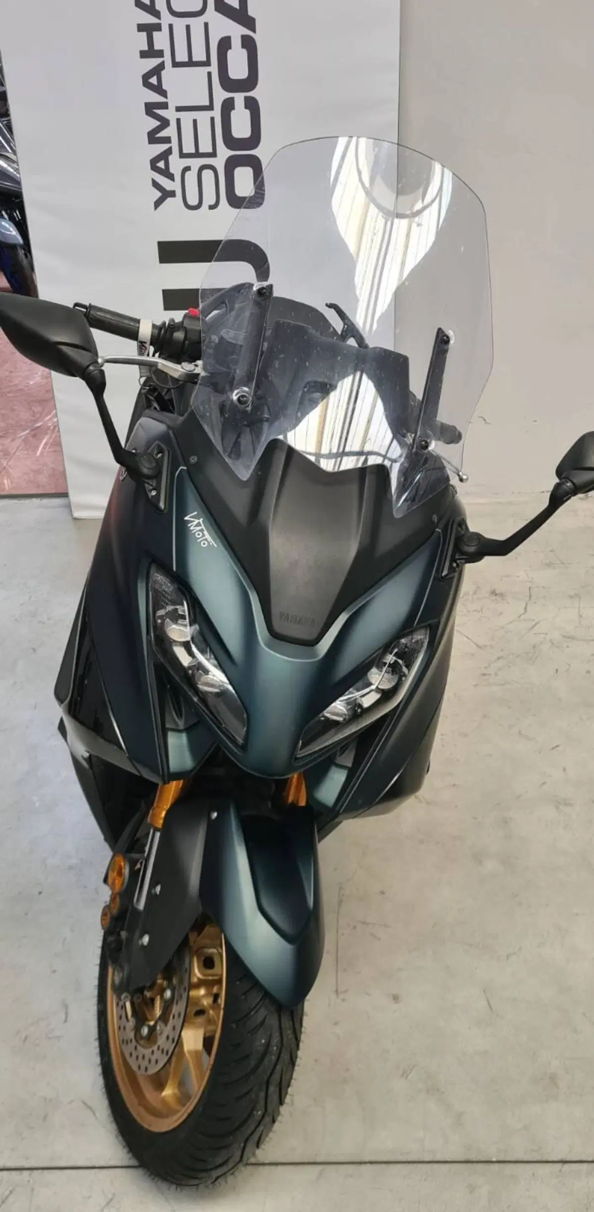 Yamaha T-Max 560 Tech Max (2022 - 24) (3)