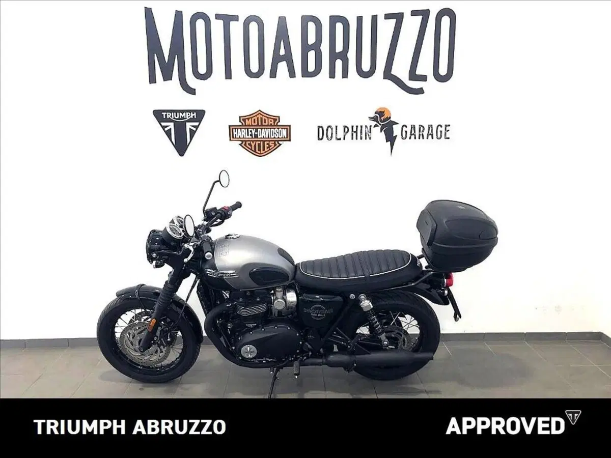Triumph Bonneville T120 Black (2026) (2)