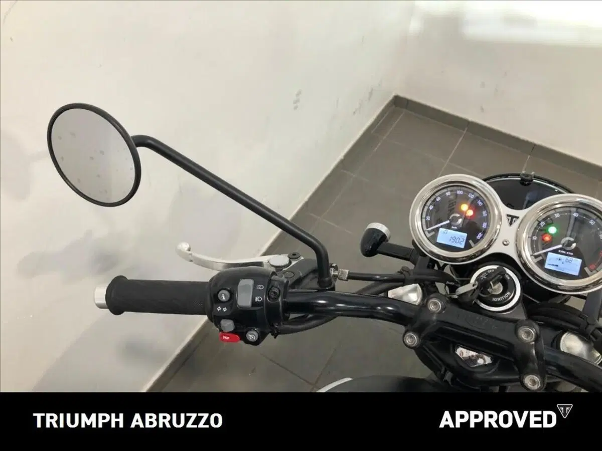 Triumph Bonneville T120 Black (2026) (12)