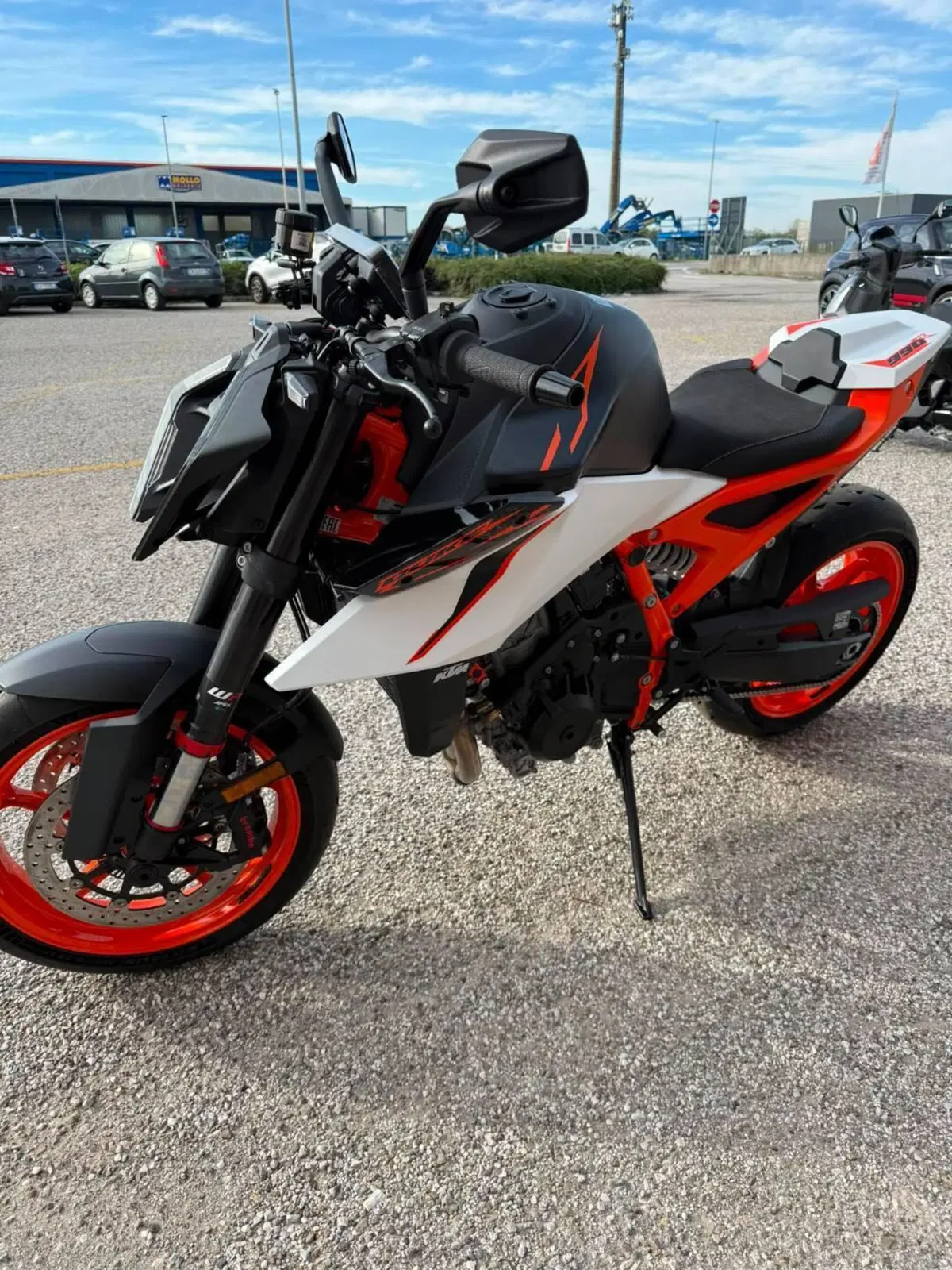 KTM 990 Duke R (2026) (2)