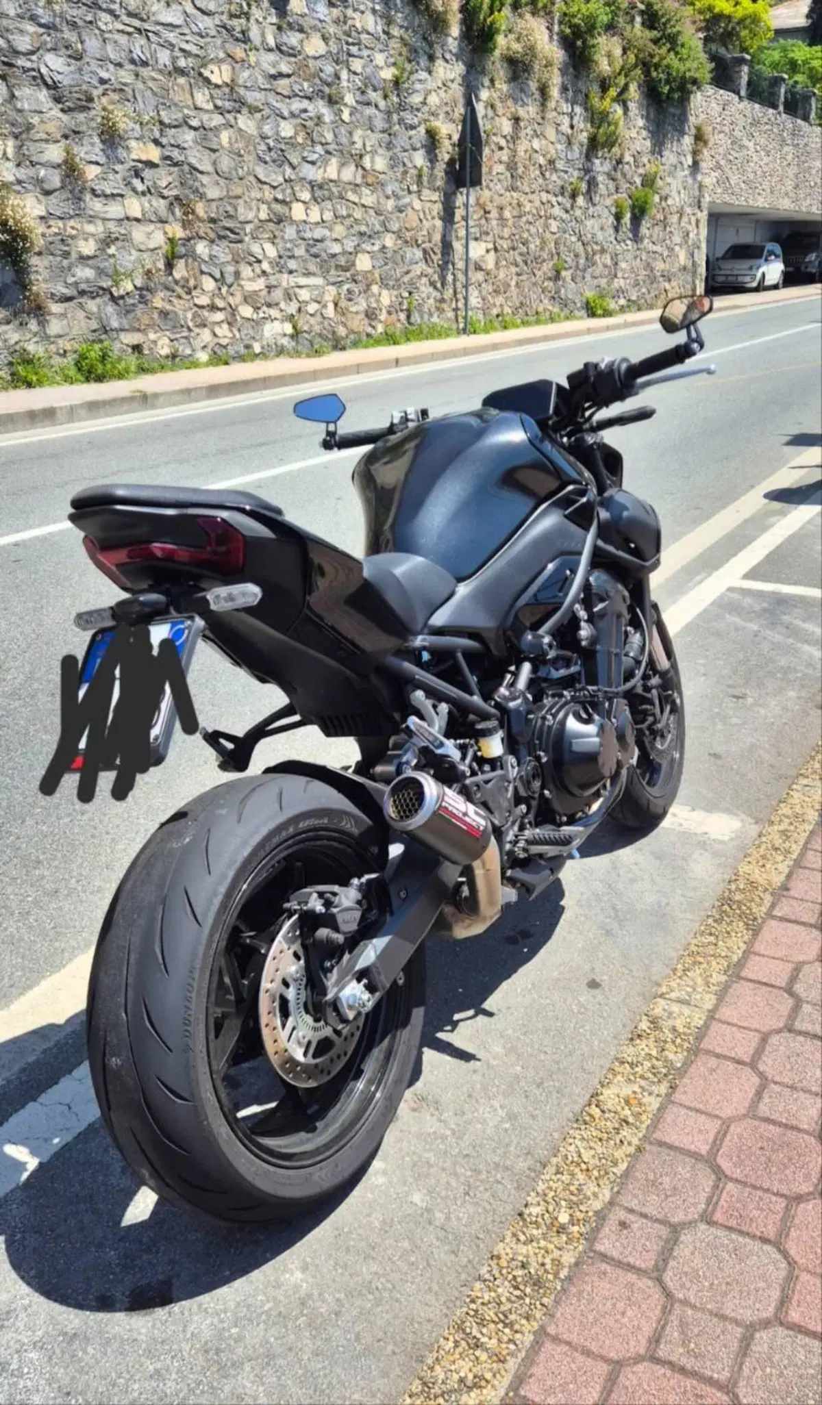 Kawasaki Z 900 (2025 - 27) (4)
