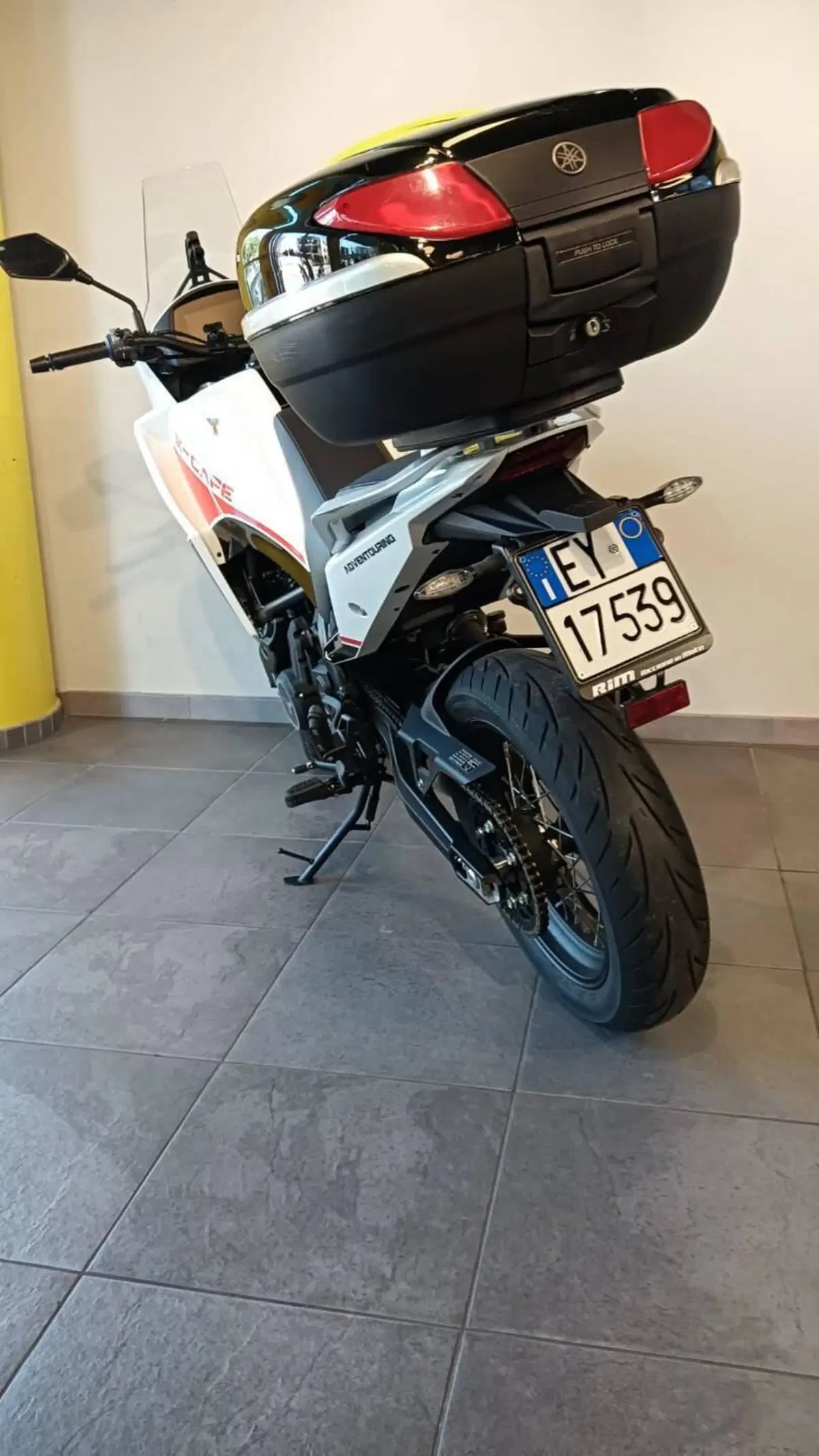Moto Morini X-Cape 650 (2021 - 26) (9)