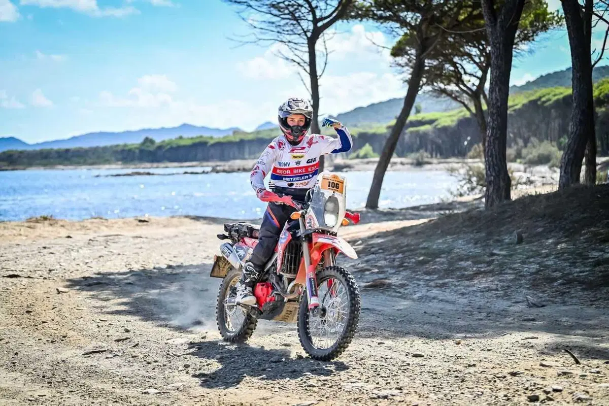 Dal Tacco al Tassello: le ragazze sfidano lo Swank Rally di Sardegna  [GALLERY] (10)