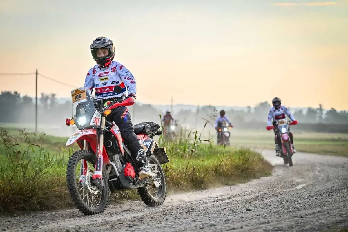 Dal Tacco al Tassello: le ragazze sfidano lo Swank Rally di Sardegna  [GALLERY] (13)
