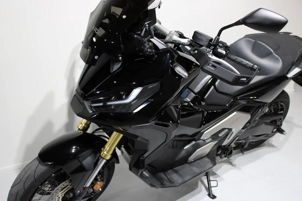 Honda X-ADV 750 DCT (2021 - 24) (8)