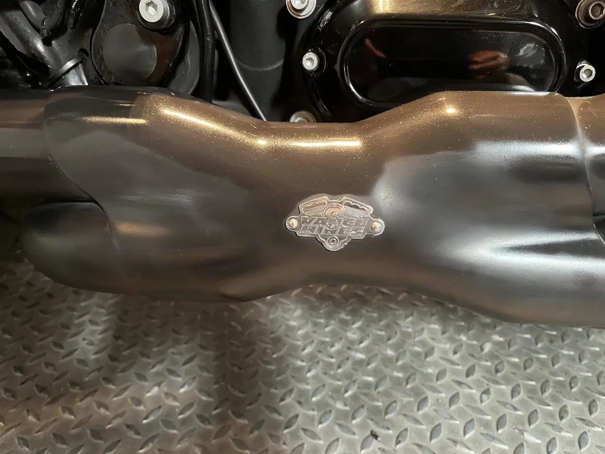 Harley-Davidson 1690 Street Glide Special (2014 - 16) - FLHX (3)