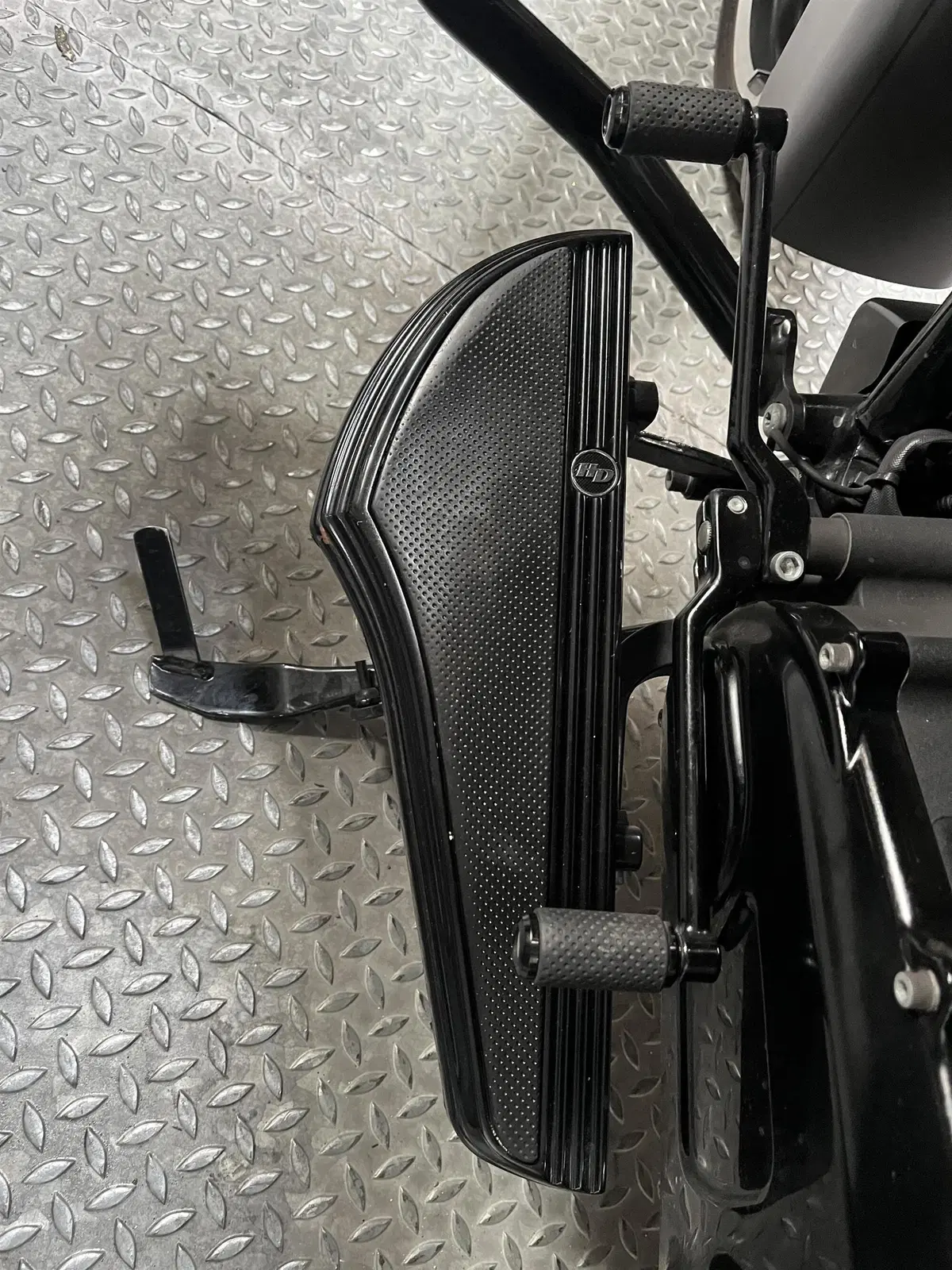 Harley-Davidson 1690 Street Glide Special (2014 - 16) - FLHX (11)