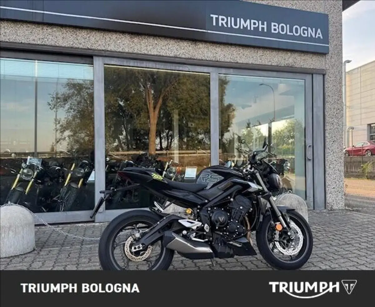 Triumph Street Triple 765 RS (2023 - 26) (7)