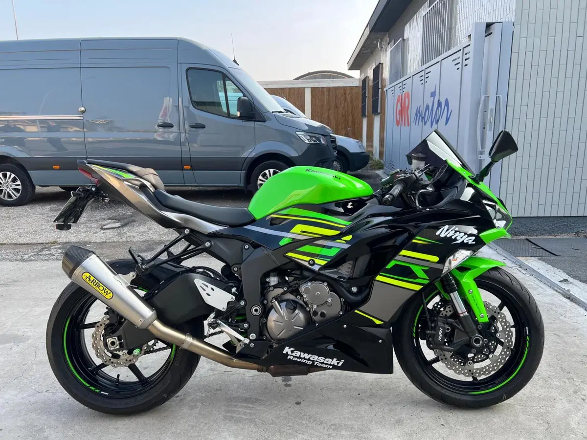 Kawasaki Ninja 636 ZX-6R KRT (2019 - 20) (2)