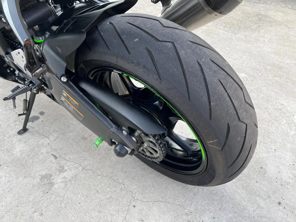 Kawasaki Ninja 636 ZX-6R KRT (2019 - 20) (20)
