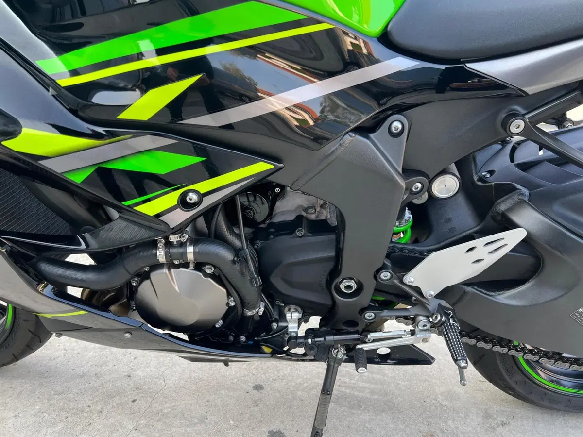Kawasaki Ninja 636 ZX-6R KRT (2019 - 20) (9)