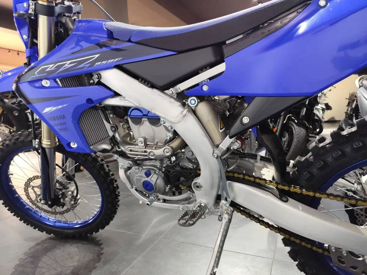 Yamaha YZ 250 F (2023) (7)