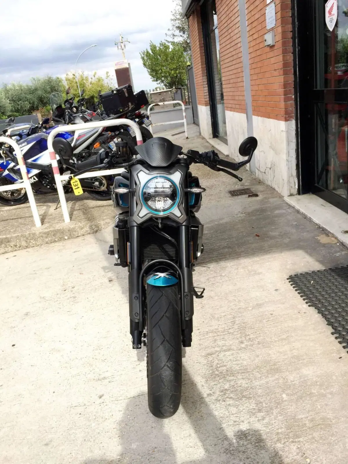 CFMOTO 700CL-X Sport (2022 - 26) (3)