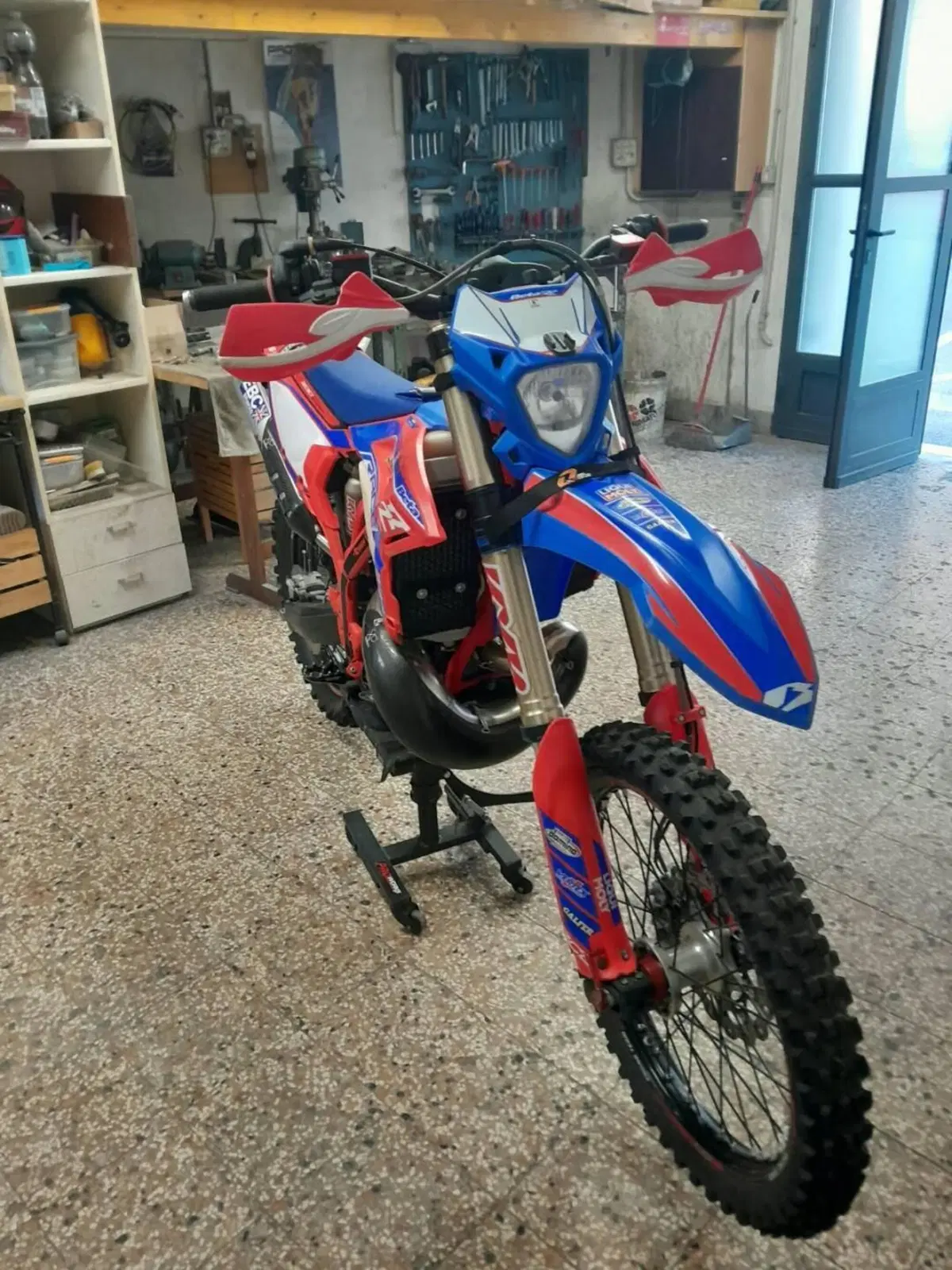 Betamotor RR 300 2T Enduro Race (2025) (2)