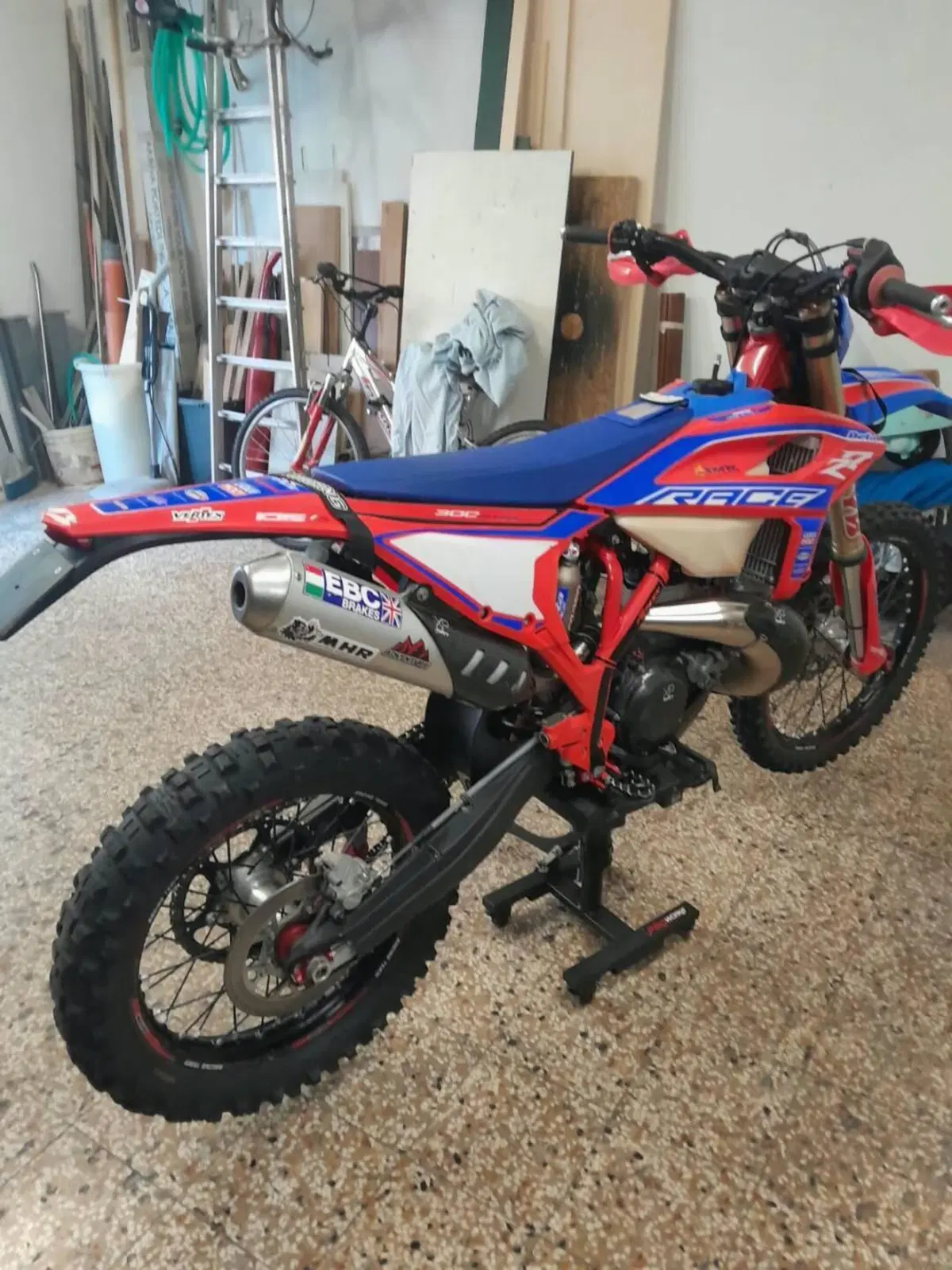 Betamotor RR 300 2T Enduro Race (2025) (3)