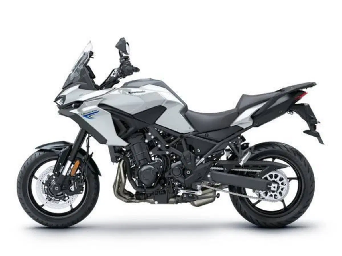 Kawasaki Versys 900 (2027) (5)