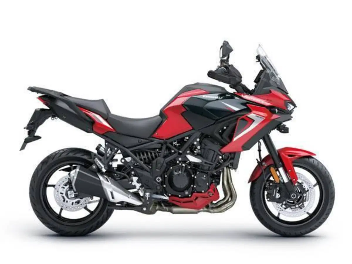 Kawasaki Versys 900 SE (2027) (4)