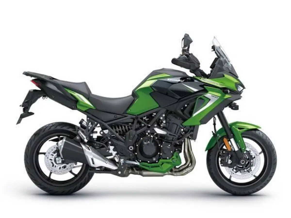 Kawasaki Versys 900 SE (2027)