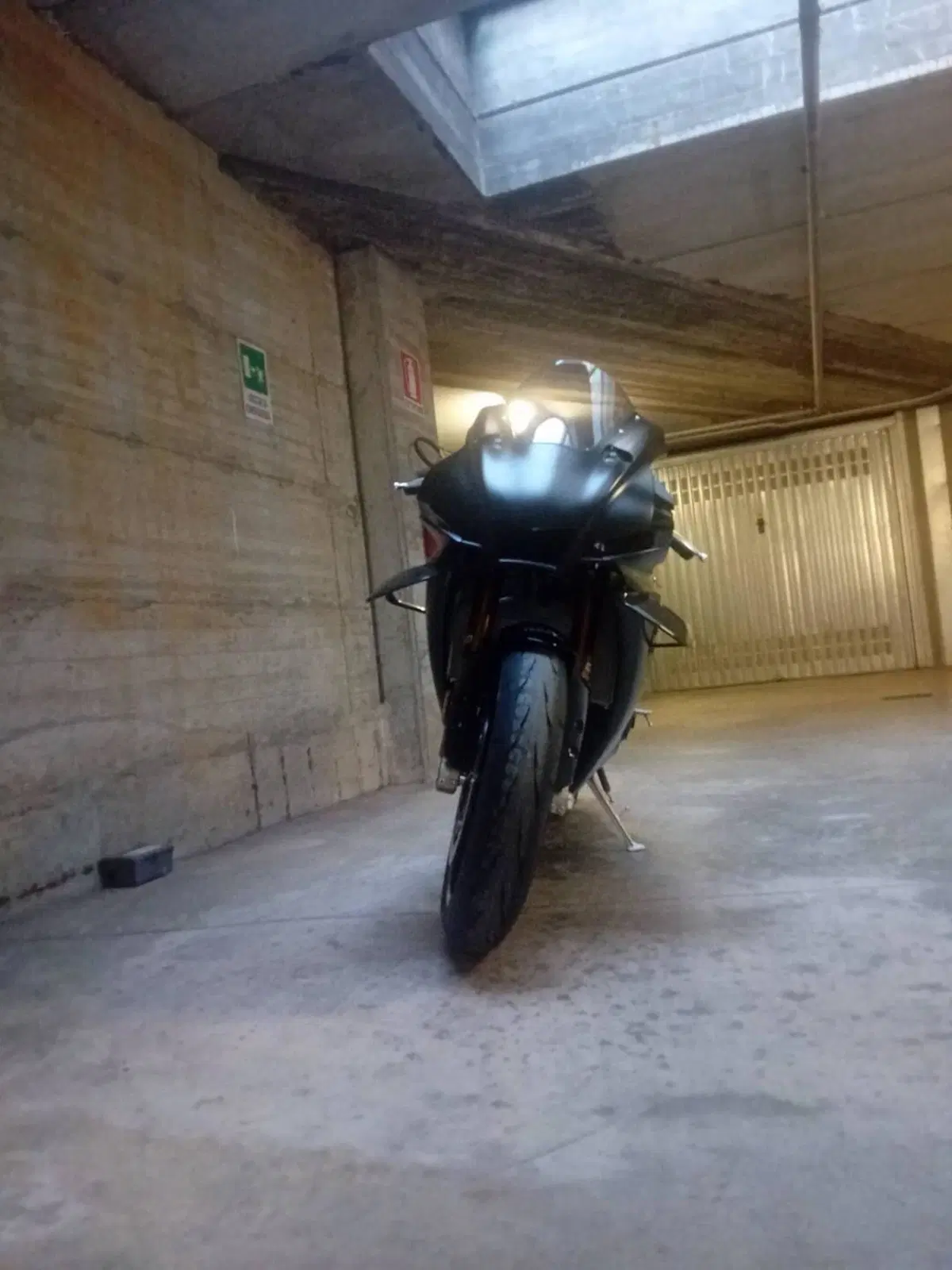 Yamaha YZF R1 Race (2025 - 26) (2)