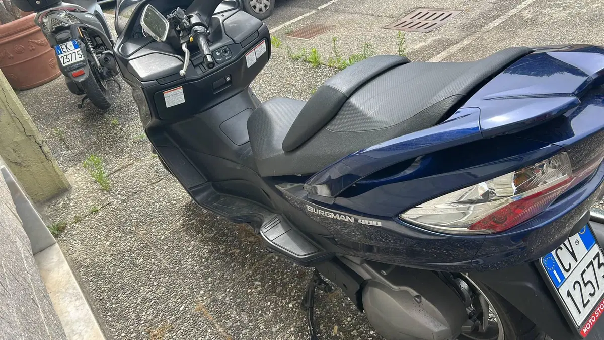 Suzuki Burgman AN 400 (2006 - 07) (2)