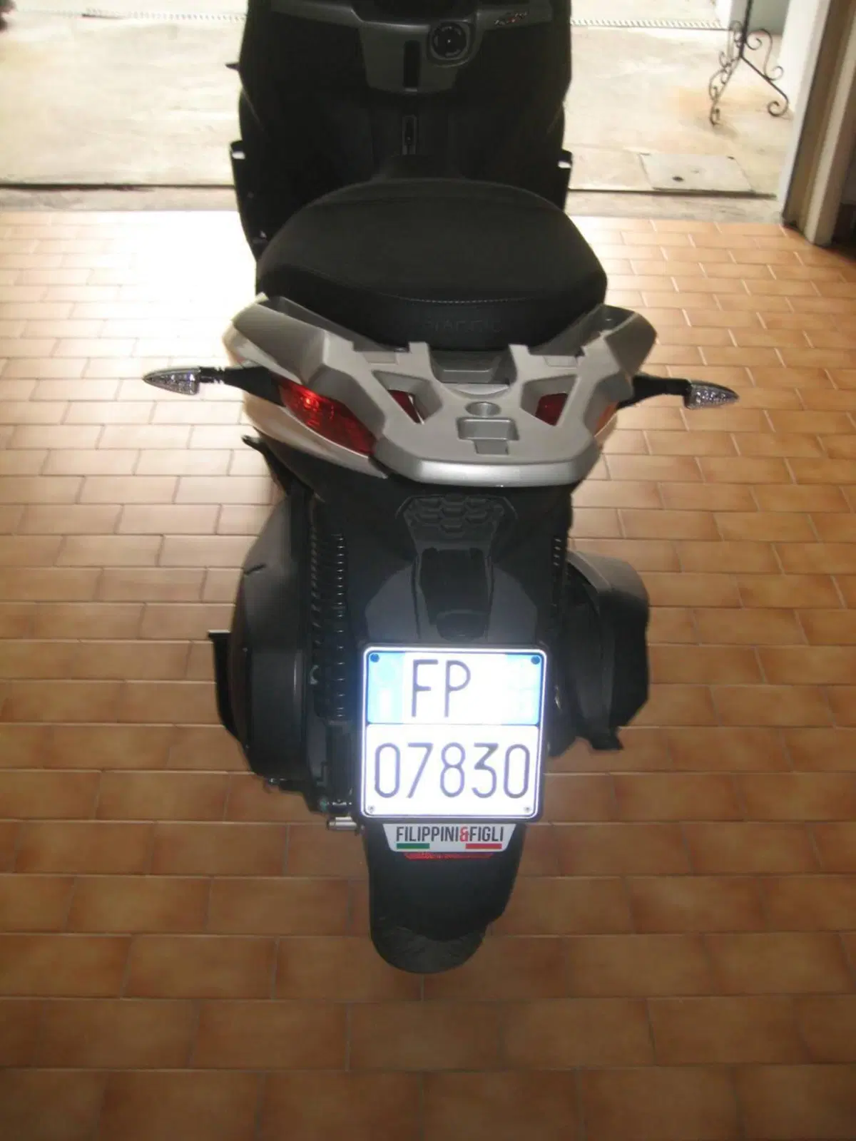 Piaggio MP3 310 (2025 - 26) (5)