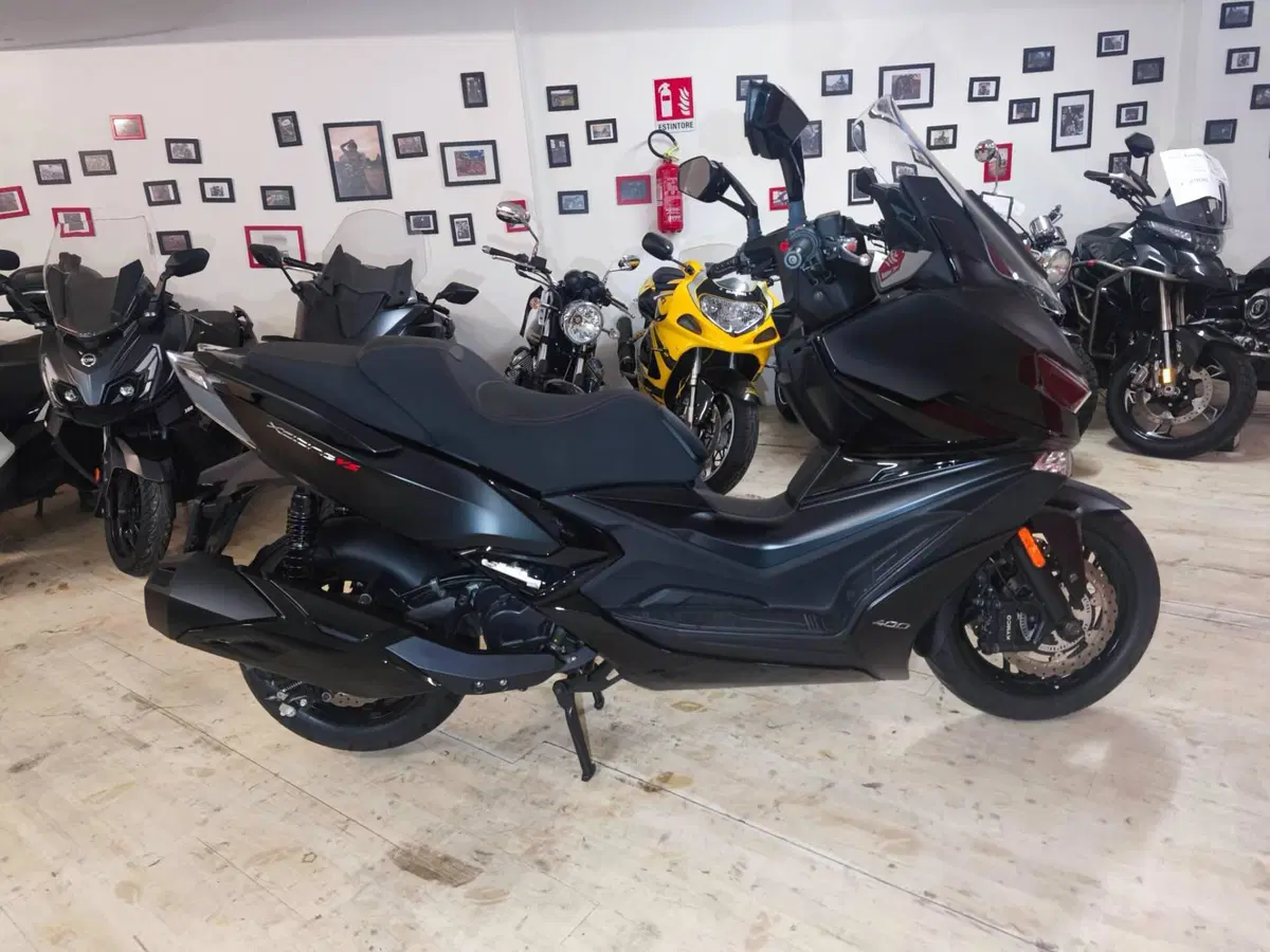 Kymco Xciting VS 400i (2023 - 26) (4)