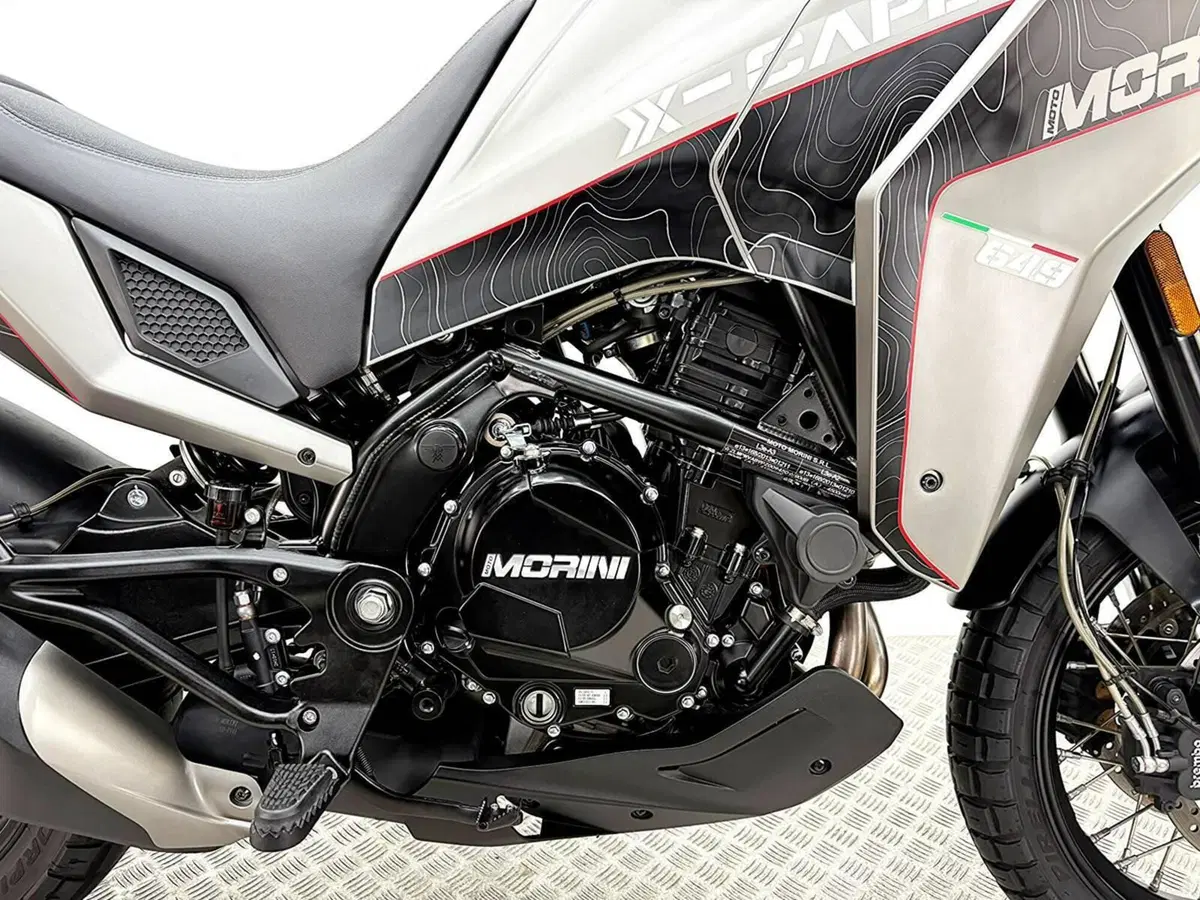 Moto Morini X-Cape 650 (2021 - 26) (8)