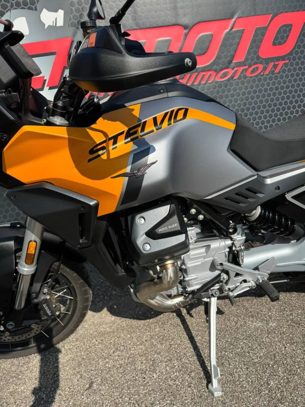 Moto Guzzi Stelvio PFF (2024 - 26) (13)