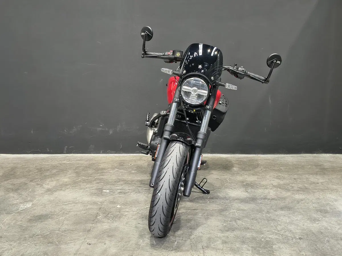 Royal Enfield Guerrilla 450 Apex (2026) (3)