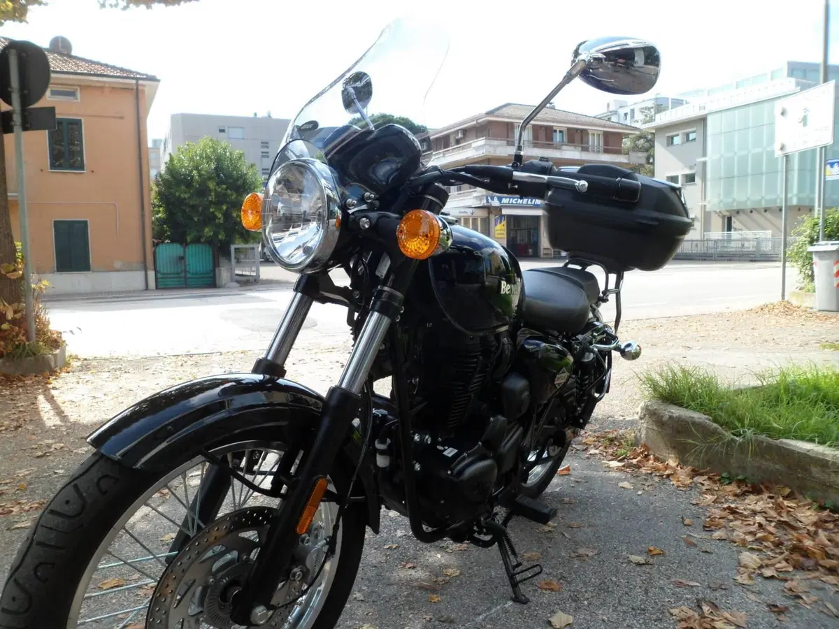 Benelli Imperiale 400 (2021 - 25) (3)