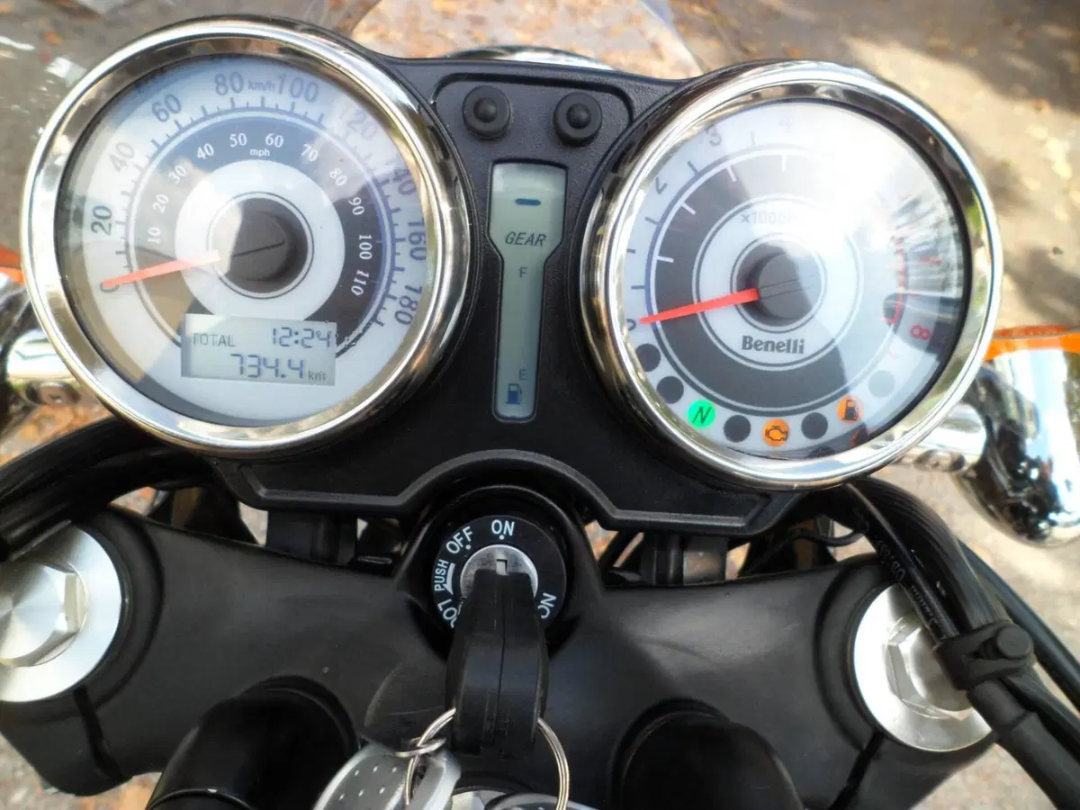 Benelli Imperiale 400 (2021 - 25) (9)