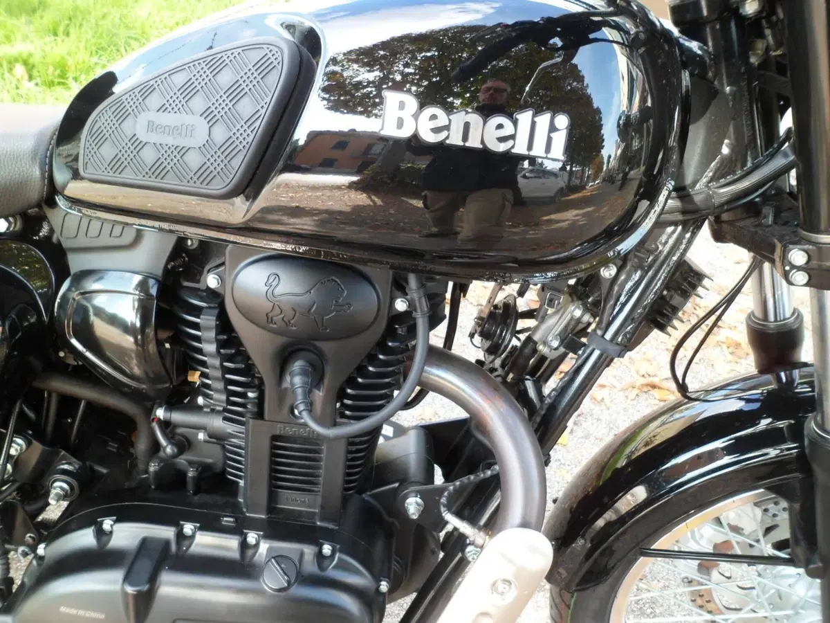 Benelli Imperiale 400 (2021 - 25) (11)