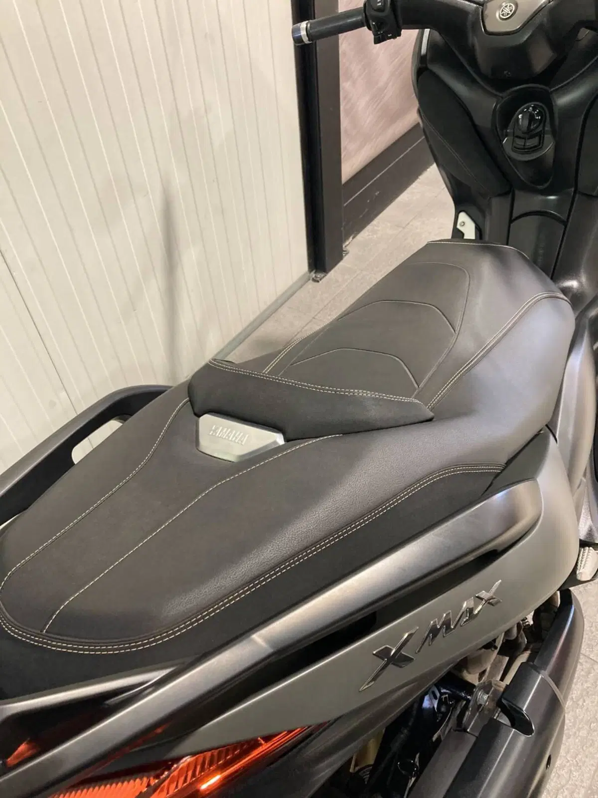 Yamaha X-Max 300 Tech Max (2021 - 24) (7)