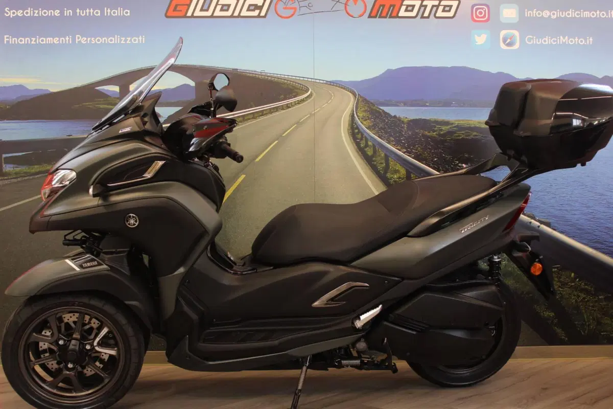 Yamaha Tricity 300 (2020) (7)