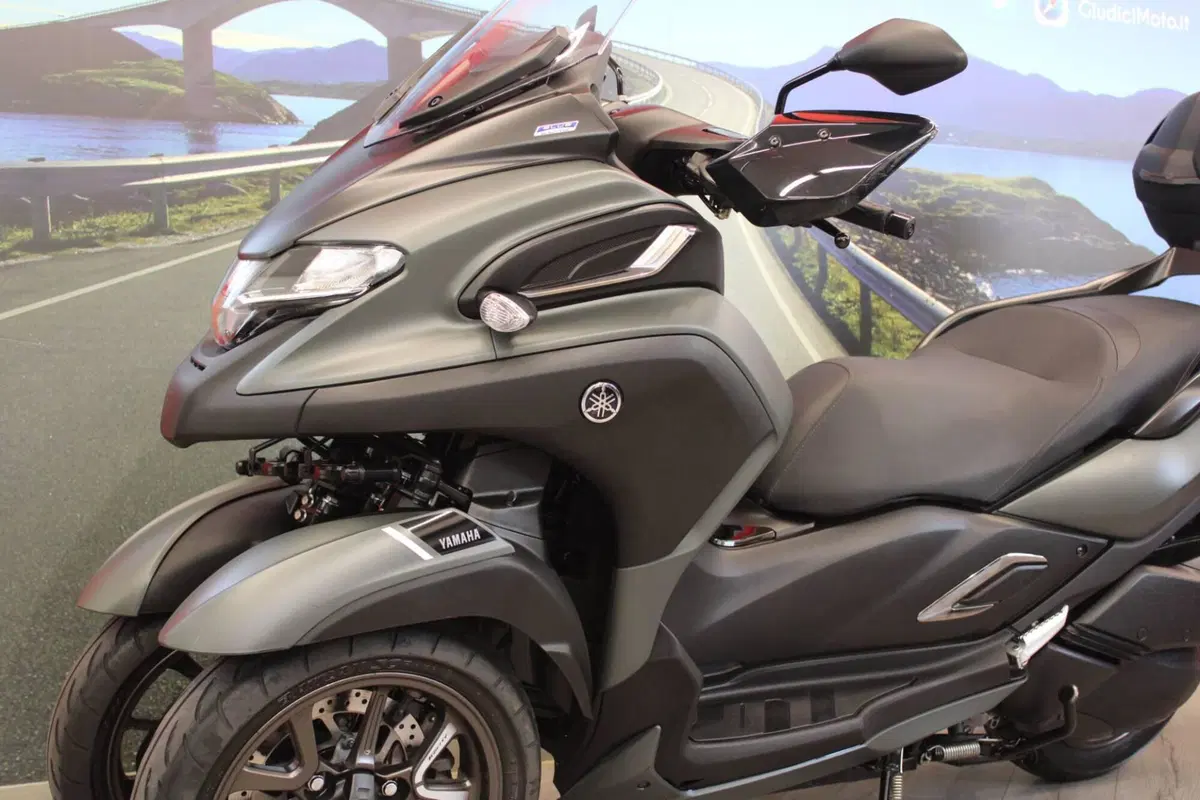 Yamaha Tricity 300 (2020) (8)