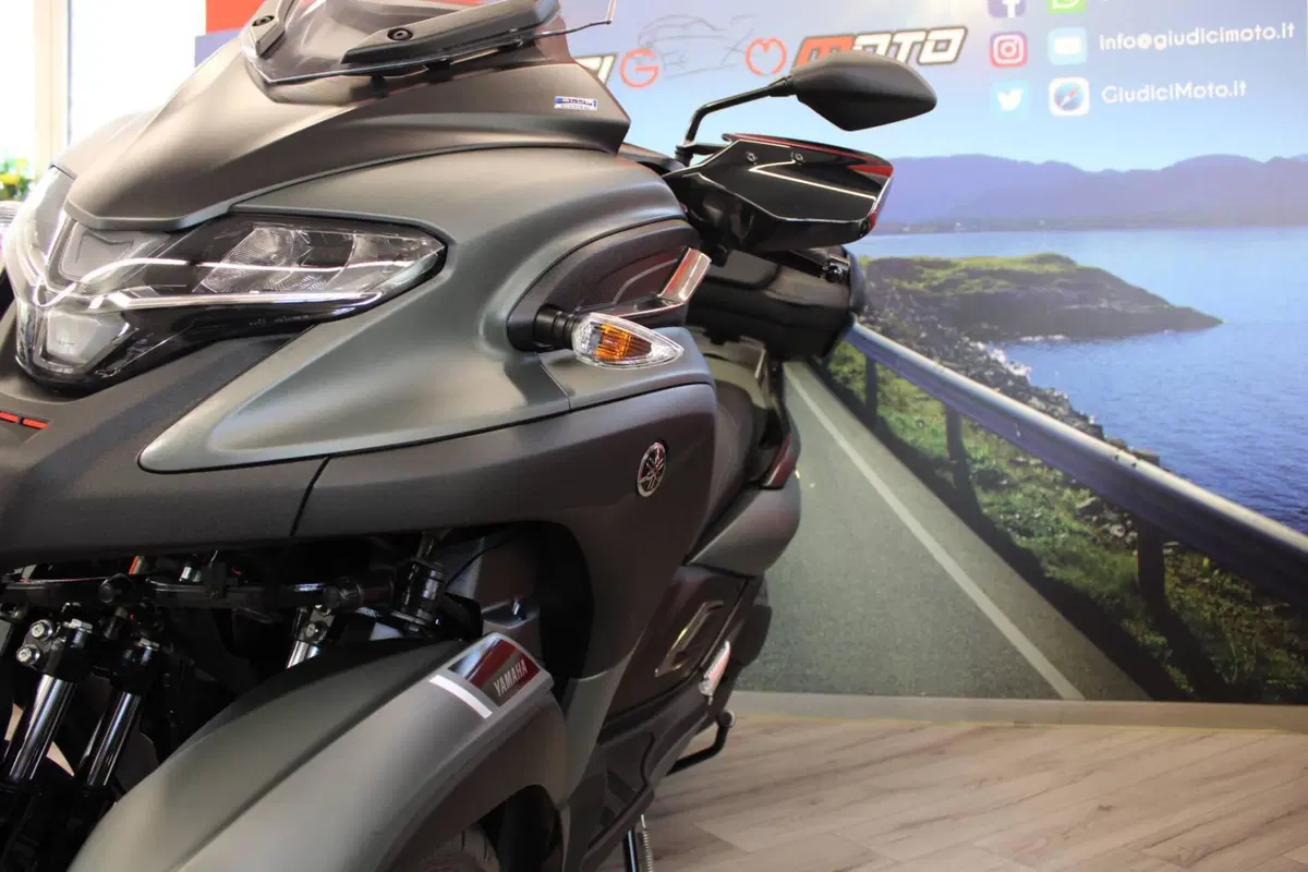 Yamaha Tricity 300 (2020) (11)
