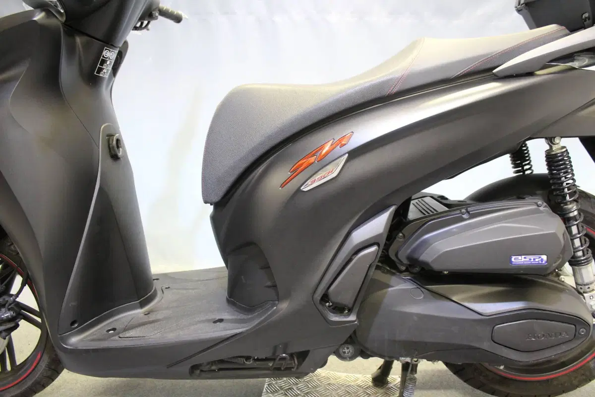 Honda SH 350 Sport (2021 - 24) (17)