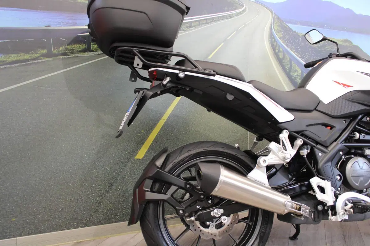 Benelli TRK 251 (2022 - 25) (15)