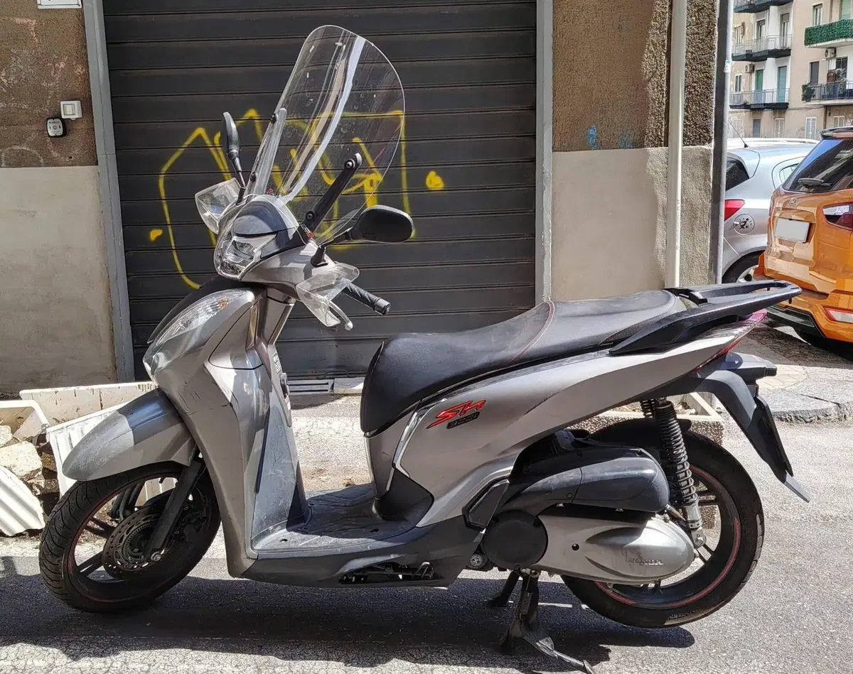 Honda SH 300 i Sport ABS (2018 - 20) (3)