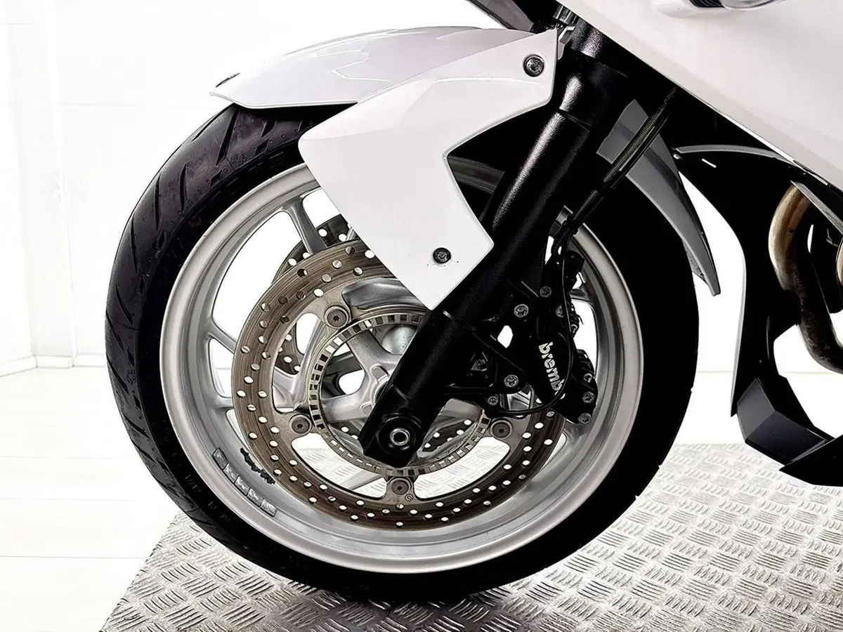 Bmw F 800 GT (2012 - 16) (12)