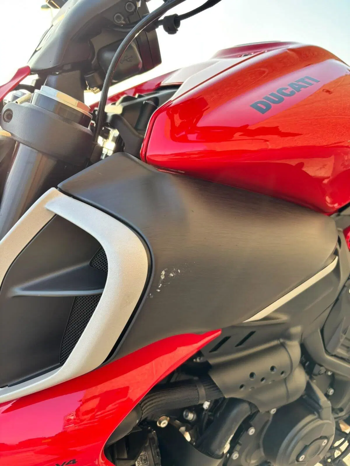 Ducati Diavel V4 (2023 - 26) (7)