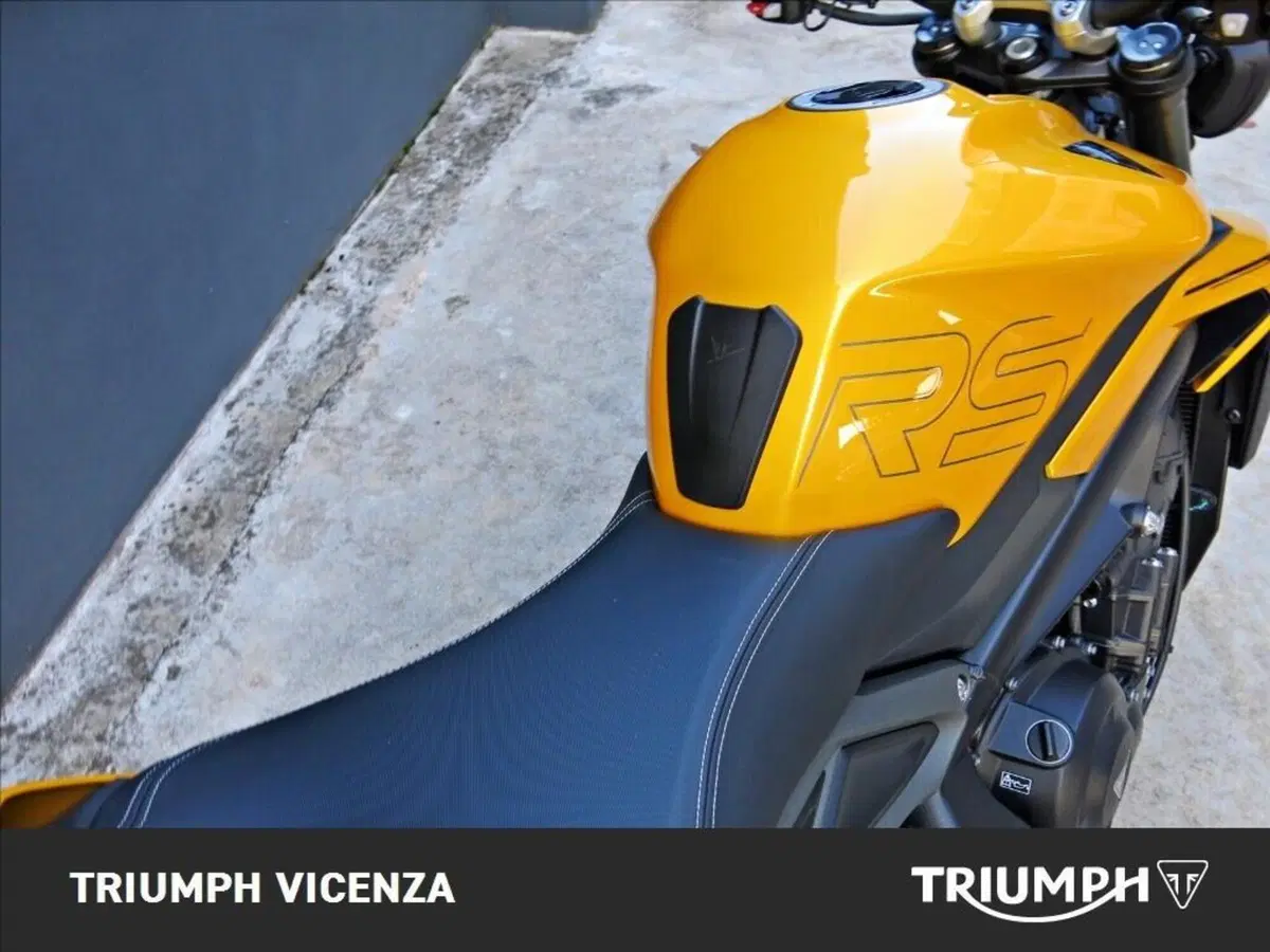 Triumph Street Triple 765 RS (2023 - 26) (10)