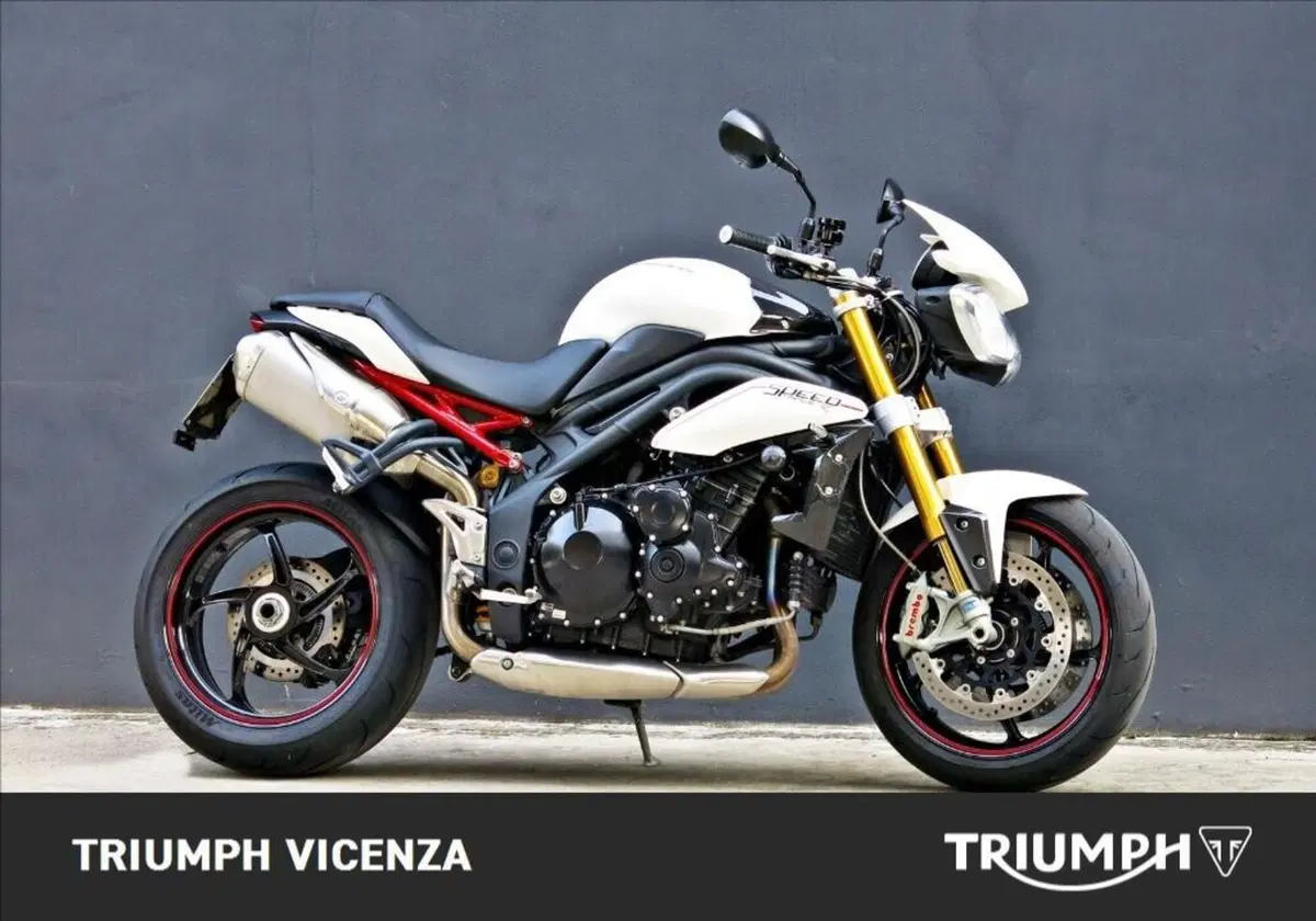 Triumph Speed Triple 1050 R ABS (2011 - 15)