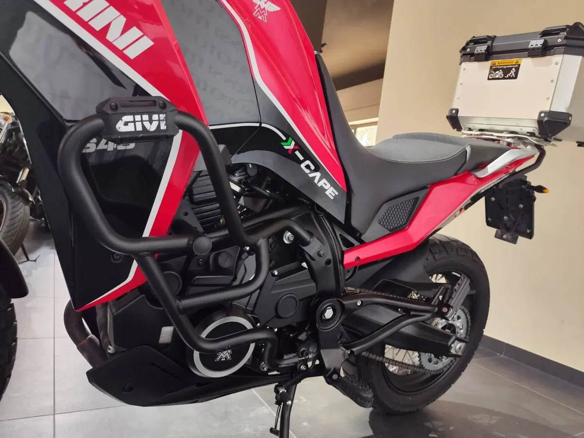 Moto Morini X-Cape 650 (2021 - 26) (5)
