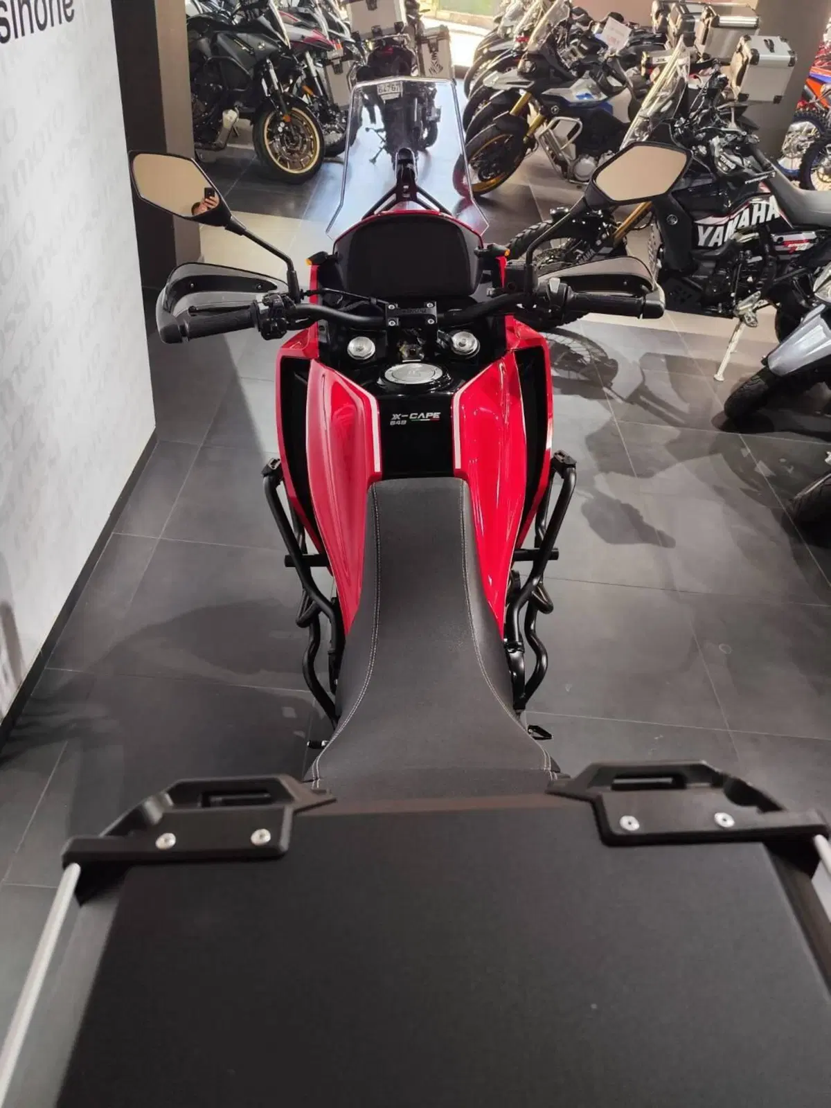 Moto Morini X-Cape 650 (2021 - 26) (7)