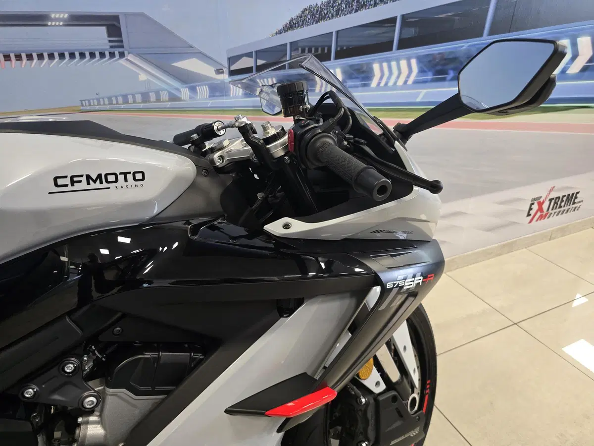 CFMOTO 675SR-R (2025 - 26) (20)