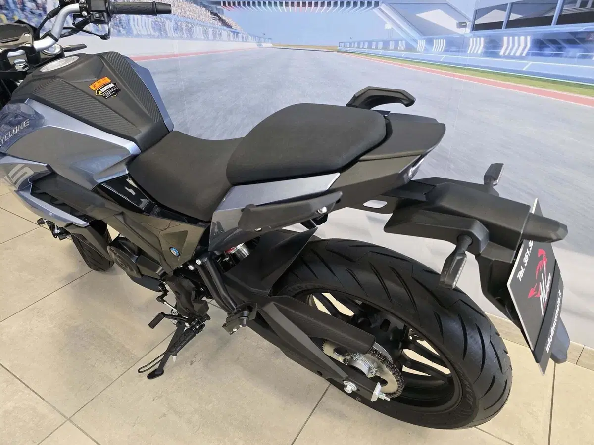 Cyclone Battlo 5S (2025 - 26) (20)