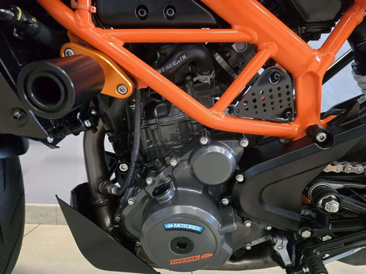KTM 390 Duke (2021 - 23) (9)