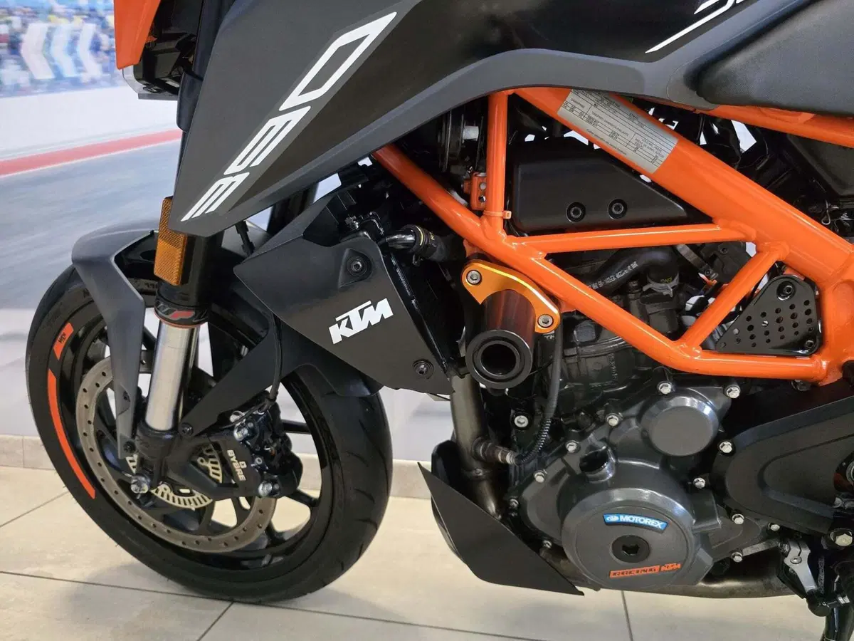 KTM 390 Duke (2021 - 23) (10)